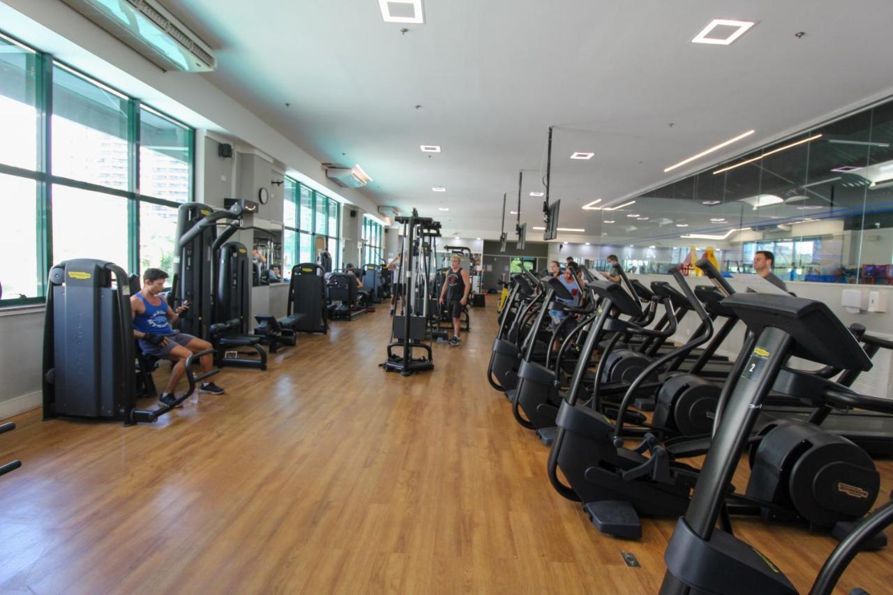 Barra Da Tijuca - 508 - De Frente Maravilhosa Piscina - Estacionamento Gratuito - Academia Comphania Atletica - Balsa Gratis - Microondas - Geladeira Grande - Recepcao 24horas - Wi-fi - Com Pia