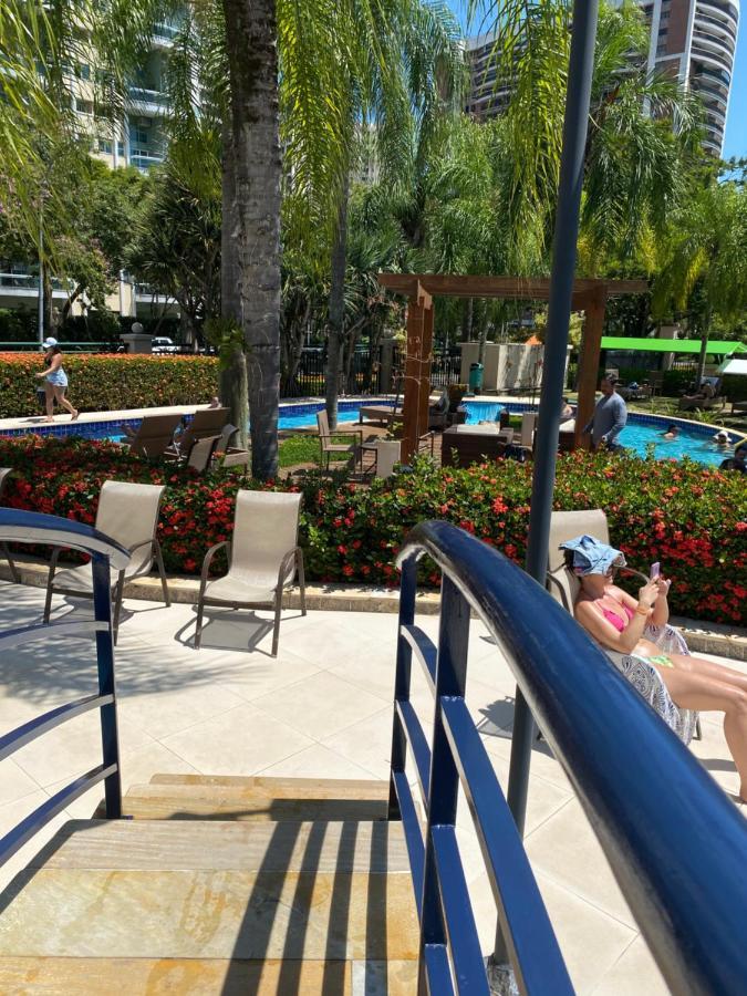 Apartment Barra Da Tijuca - 508 - De Frente Maravilhosa Piscina - Estacionamento Gratuito - Academia Comphania Atletica - Balsa Gratis - Microondas - Geladeira Grande - Recepcao 24horas - Wi-fi - Com Pia