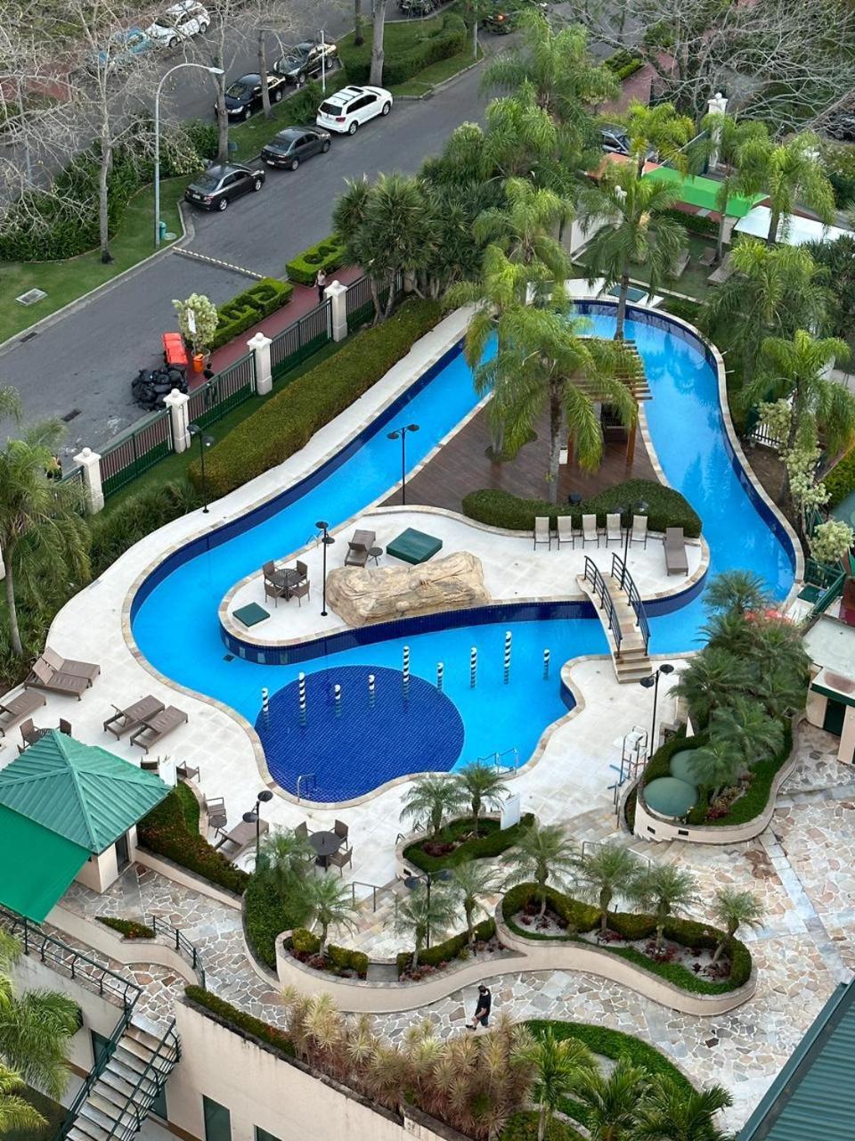 Barra Da Tijuca - 508 - De Frente Maravilhosa Piscina - Estacionamento Gratuito - Academia Comphania Atletica - Balsa Gratis - Microondas - Geladeira Grande - Recepcao 24horas - Wi-fi - Com Pia Apartment