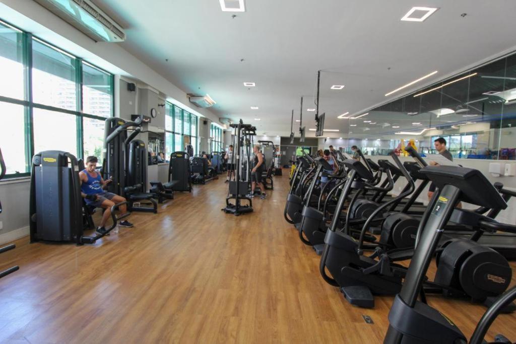 Barra Da Tijuca - 508 - De Frente Maravilhosa Piscina - Estacionamento Gratuito - Academia Comphania Atletica - Balsa Gratis - Microondas - Geladeira Grande - Recepcao 24horas - Wi-fi - Com Pia * Rio de Janeiro